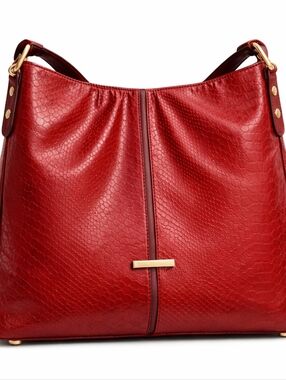 ANNE KLEIN  Leather Snakeskin Shoulder Bag.